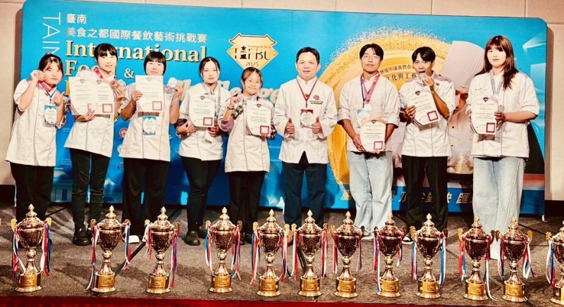 2025台南美食之都國際廚藝賽 樹德科大餐烘系奪下2金13銀5銅展現頂尖技藝實力