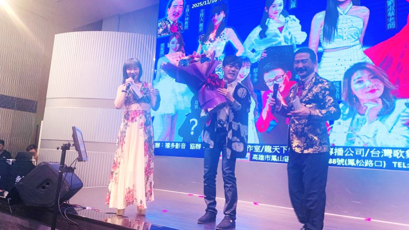 港都男神許峻榮《一滴淚》新歌發表會 歌壇師資強陣容助陣　粉絲包場力挺嗨翻全場