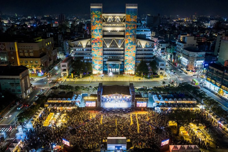 「320+1 嘉義市城市博覽會」盛大開幕 前三日湧進超過55萬人次 好評不斷