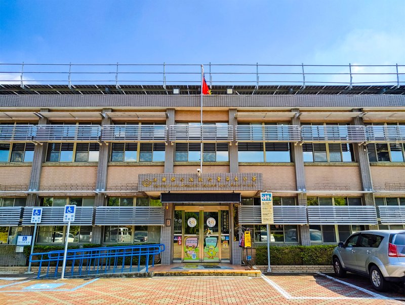 男子被吊銷駕照仍騎車上路，遭罰不繳　 屏東分署查封不動產後到場繳清欠款