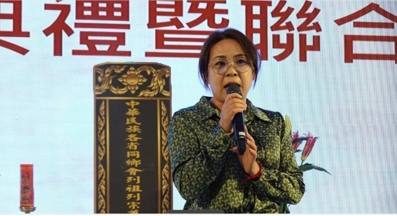 團結鄉情迎新春  高雄市同鄉會理事長協會席開30桌盛大團拜 
