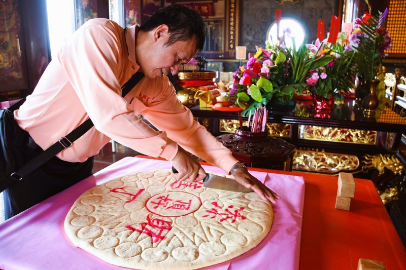 頂好烘焙坊獨家研發女孩專屬查囡仔餅 「鹹甜引路臺南味」 