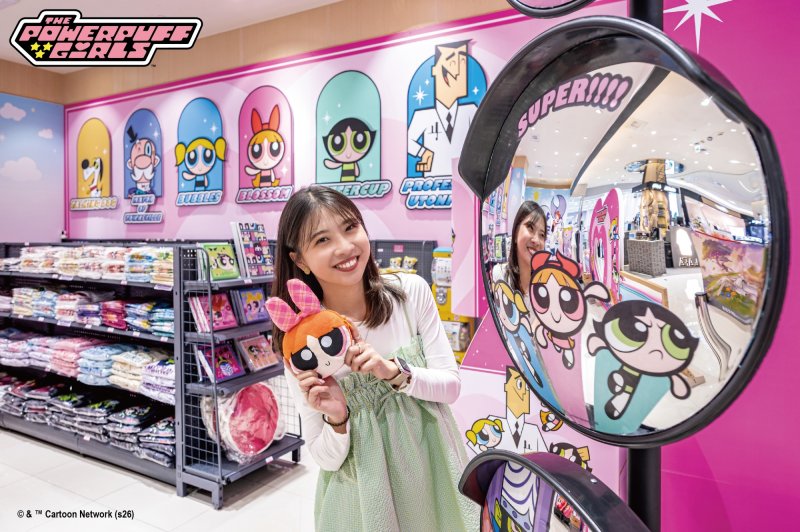 《飛天小女警》快閃店 即日起統一時代百貨高雄店 近40款全新周邊登場