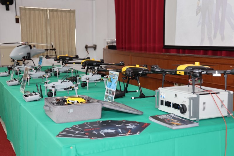 屏東警用無人機隊成軍 強化治安交控與夜間搜索能量 