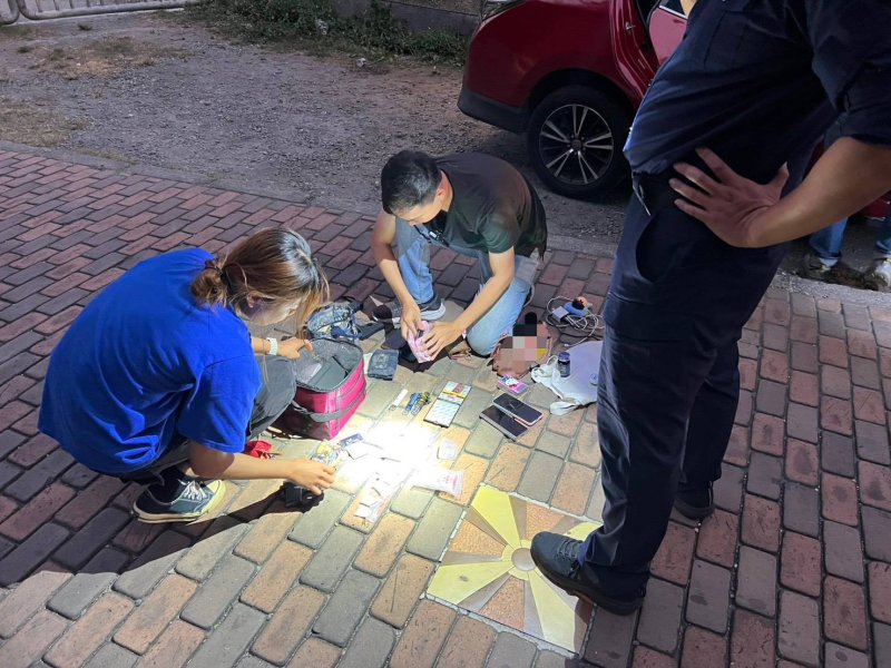 贓車一路狂飆疾駛　前鎮警重兵圍捕壓制　嫌犯手捧便當仍難逃法網