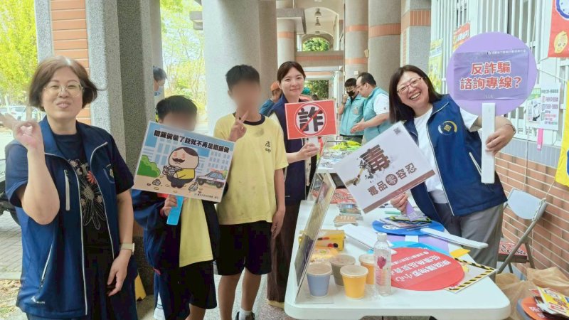 法治教育進校園！屏東執行分署前進崇文國中園遊會 趣味宣導打詐、揭弊與平權