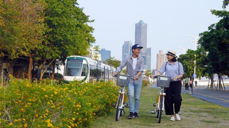 響應世界地球日一騎愛地球高市交通局與YouBike邀民騎單車抽好禮
