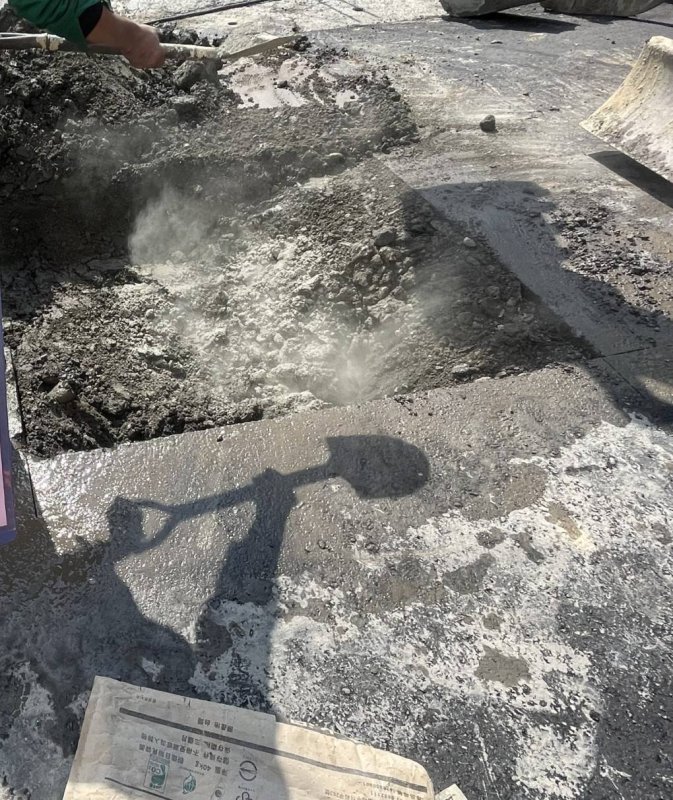 臺南推動原土拌合回填落實減廢並兼顧路面品質 放寬管溝回填材料 ／圖：工務局