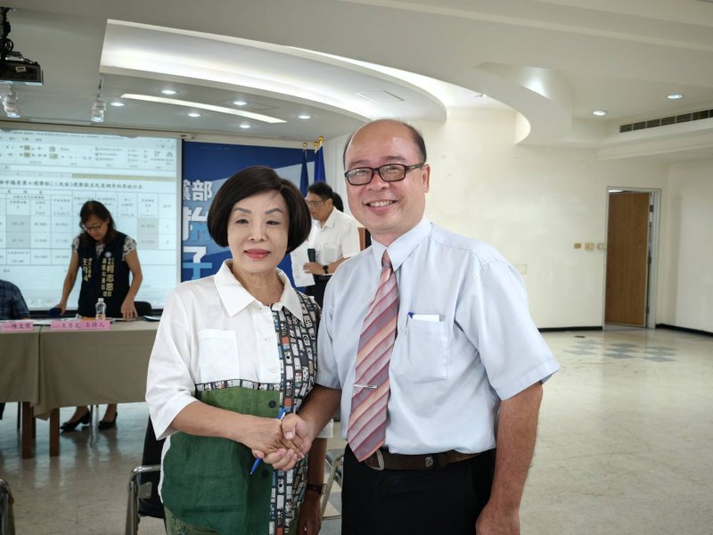 國民黨高雄三民區議員初選揭曉 童燕珍出線獲第三席提名資格 國民黨高雄三民區議員初選揭曉 童燕珍出線獲第三席提名資格