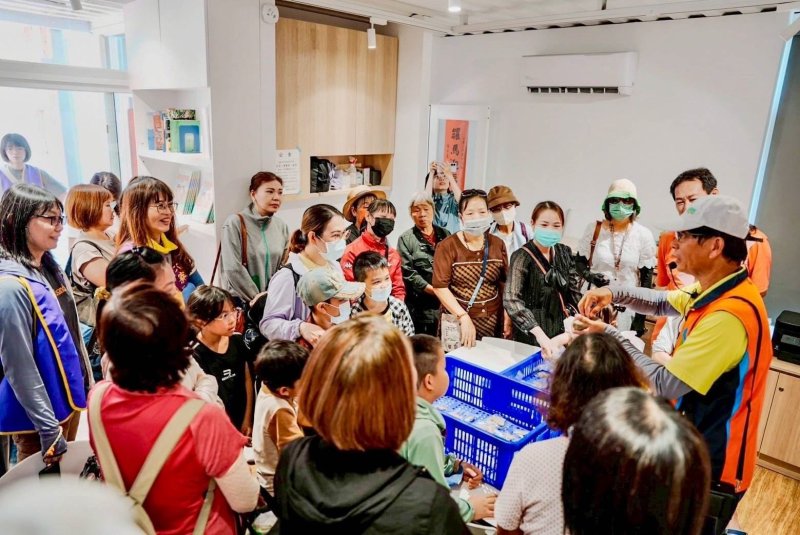 大寮戶政攜林園區公所共同辦理新住民「穿越古今尋味在地」體驗活動