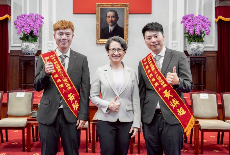 樹德兄弟檔同奪幼鐸獎  總統府晉見榮耀發聲震撼全場