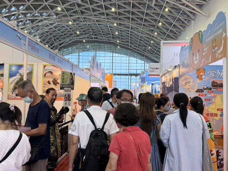 高雄年度旅展登場  推出最強優惠民眾瘋搶便宜