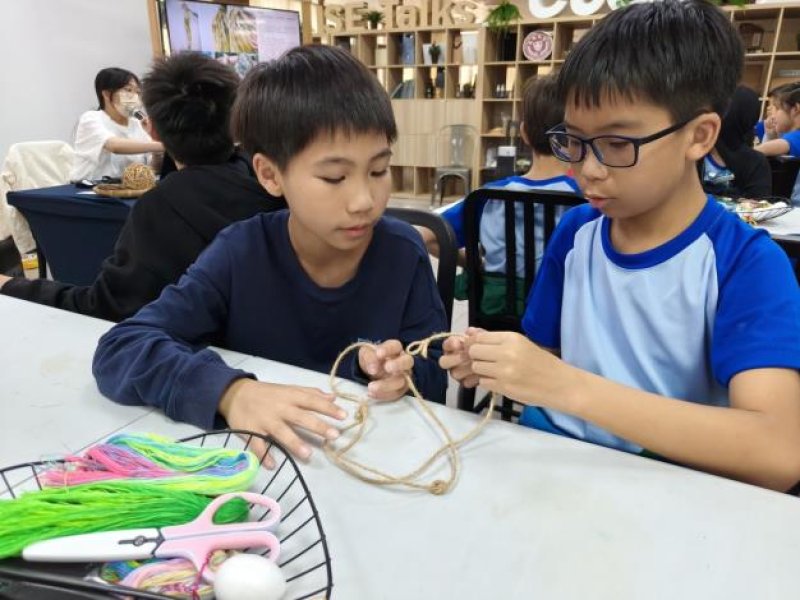 臺南推原民文化創作課程 學生製作飛魚擺飾認識原住民文化