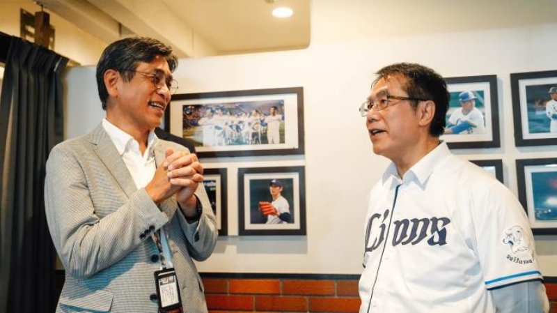臺南結盟西武獅　黃偉哲攜手奥村剛以棒球推廣城市觀光