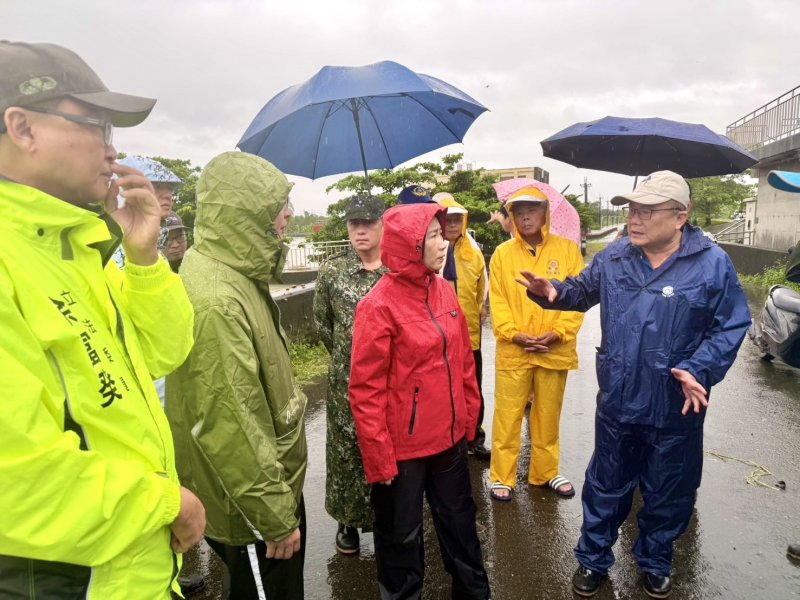 豪雨侵襲屏東 周春米縣長三地勘災提升抗洪韌性