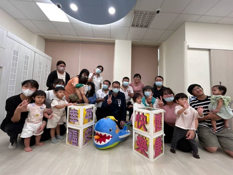 岡山後紅公托歡慶開幕！  國小變身托育新基地！「托教一條龍」再晉級！