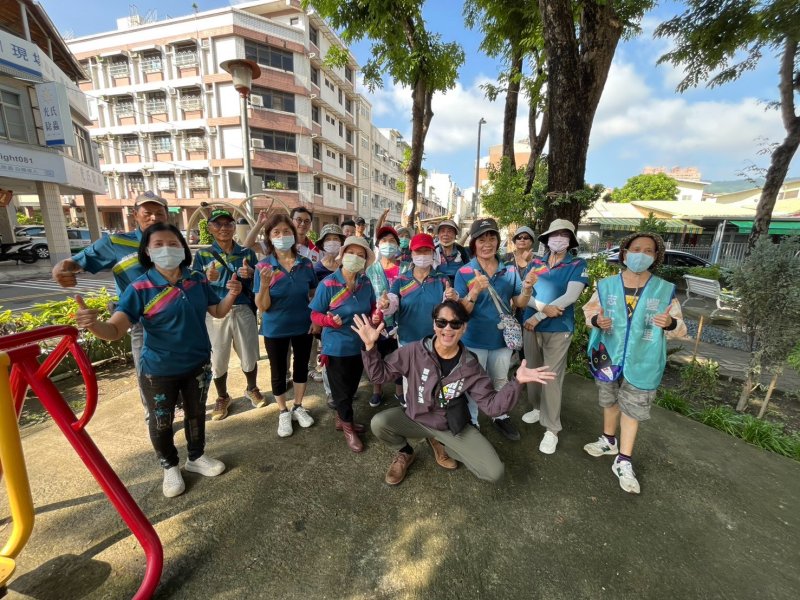 清水溝、淨街巷、傳書香　豐裕里攜手清潔隊與志工打造宜居社區