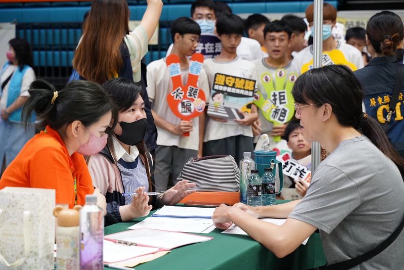 搶攻科技業人才！台積電協力廠商加入　大型徵才10/6登場