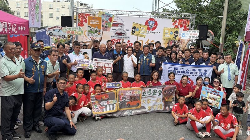 台南汽車公會攜手各界辦公益捐血　專業鑑價宣導、宜康藥局捐30萬助學童