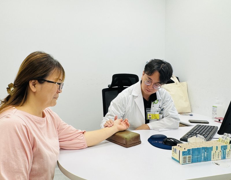 燥熱失眠伴隨耳鳴困擾　中醫調理體質改善更年期不適