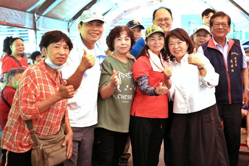嘉義市勞工健行活動熱鬧登場 凝聚工會力量關懷勞工身心健康