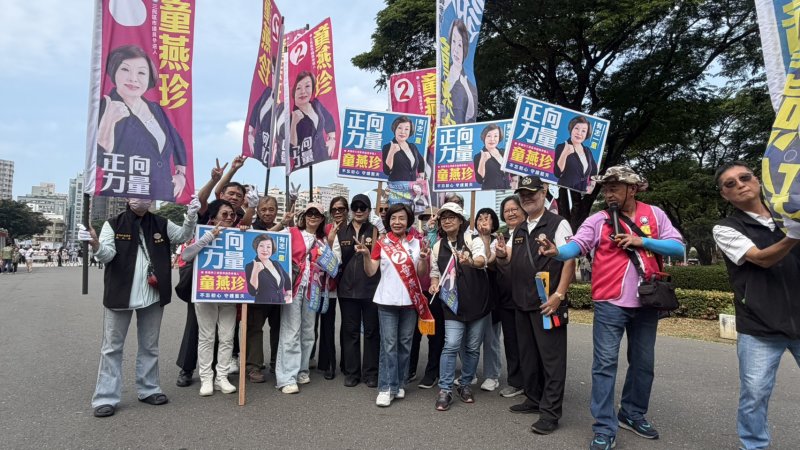 童燕珍抽中2號、柯志恩3號！「好事接二連三」三民藍營力拚全壘打