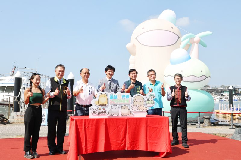 朗萌綺盟萌力全開！12米巨型氣偶10/31安平漁人碼頭登場