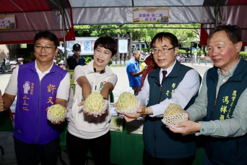 台南市政府今(8)日在歸仁文化中心廣場舉辦「115年歸仁釋迦節」 台南市政府今(8)日在歸仁文化中心廣場舉辦「115年歸仁釋迦節」