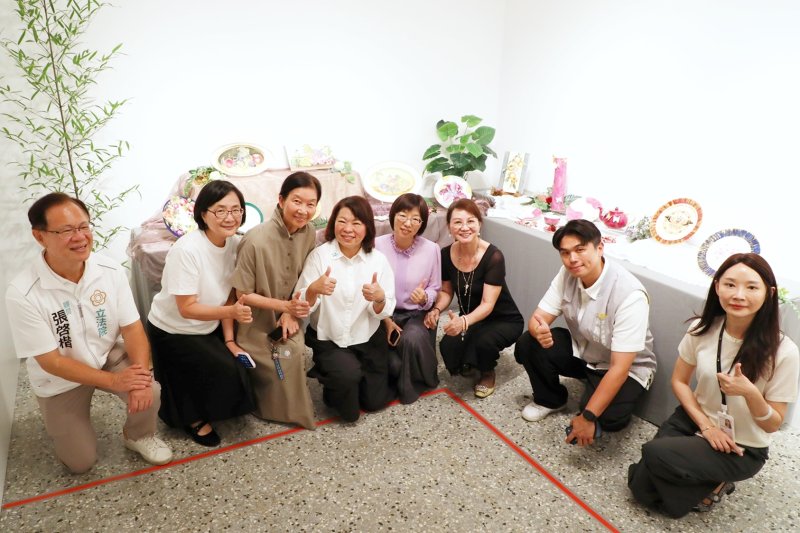 黃敏惠市長邀請民眾把握展期最後兩日前來嘉義文化創意園區欣賞展覽 黃敏惠市長邀請民眾把握展期最後兩日前來嘉義文化創意園區欣賞展覽