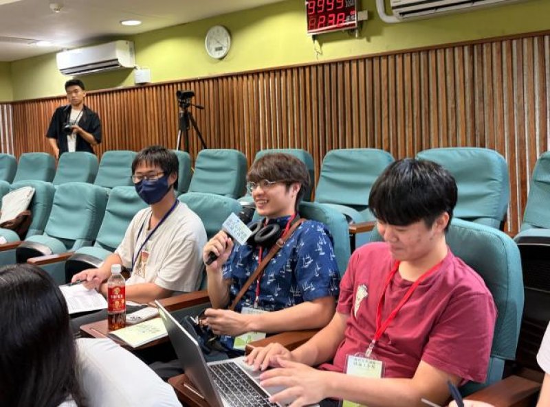台南市政府持續推動青年公共參與,鼓勵青年以理性思辨關心公共議題 台南市政府持續推動青年公共參與,鼓勵青年以理性思辨關心公共議題