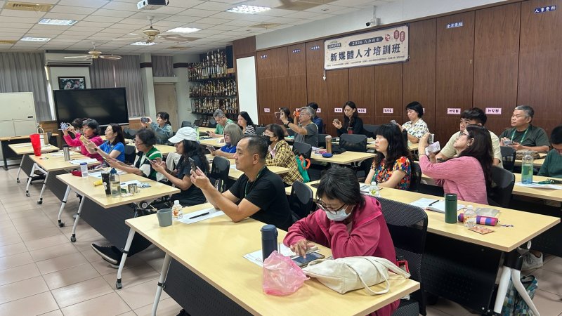 學員上課認真學習 圖/于軒 拍攝 學員上課認真學習 圖/于軒 拍攝