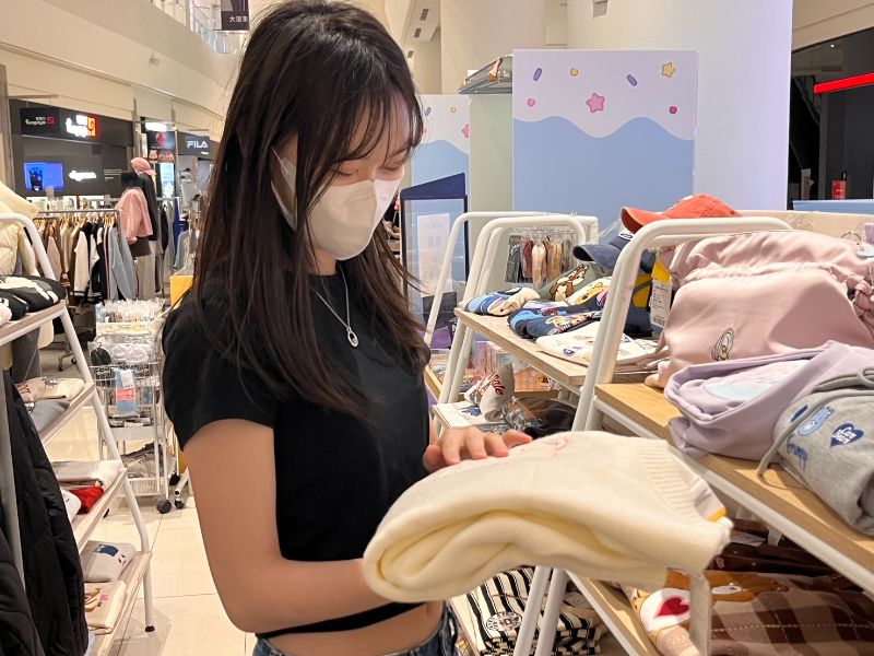 兒童連假放電首選！SKM Park Outlets高雄草衙親子玩樂X拍照X購物一次滿足 熱門IP 商品+童裝優惠齊發，親子客群搶逛熱點