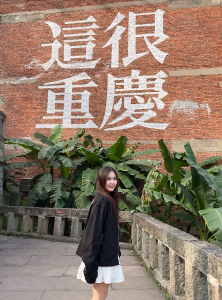 《青春看世界｜方語綺的跨境觀察》走進「8D山城」重慶：當科技不是改變山，而是學著和山一起生活