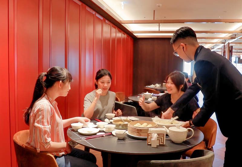 高雄福華飯店38女神節端出海陸套餐、飲品享優惠