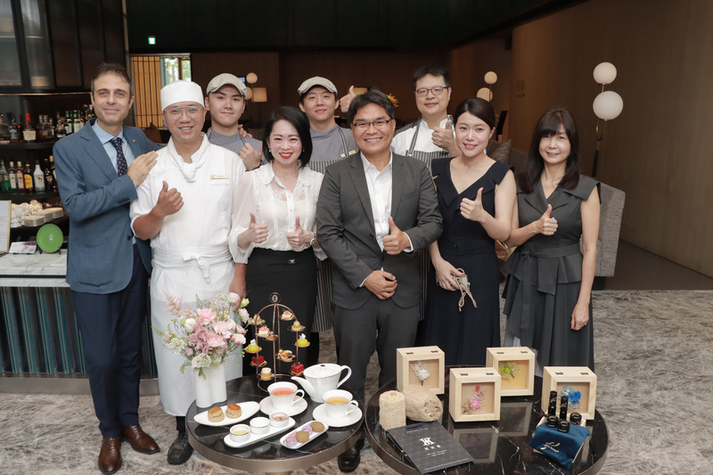跨界美學合作 高雄洲際酒店推出母親節限定「茶香花語」午茶溫馨登場 