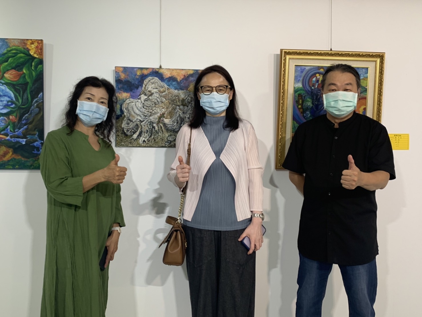 四位女畫家簡秀利、賴盈秀、陳瑞雲、鄭美莉，合作「嬉遊記聯展」