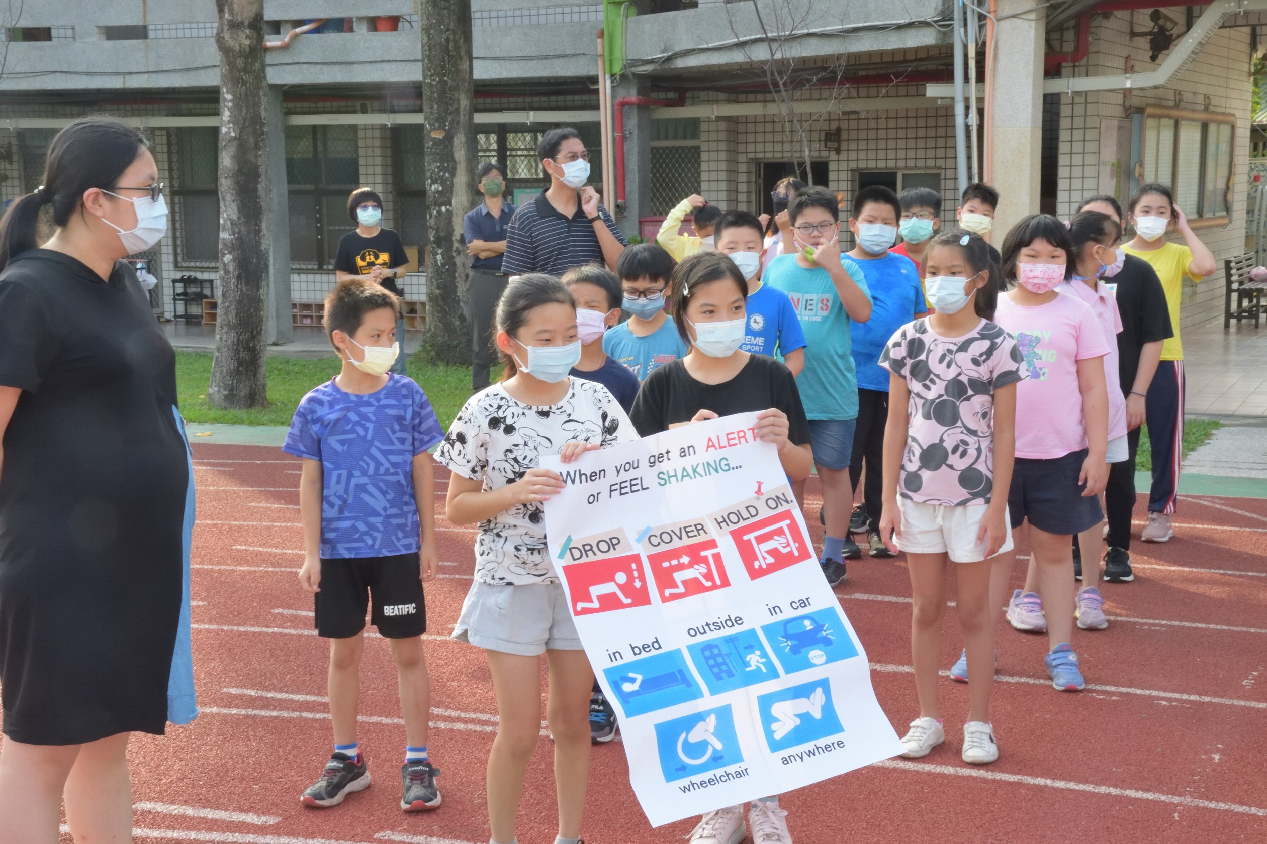 台南市全面推動雙語教育 營造學童雙語學習環境