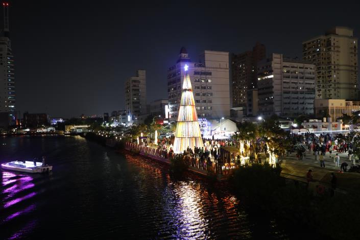 光之聖誕愛無限河樂廣場今點燈 黃偉哲點亮幸福台南