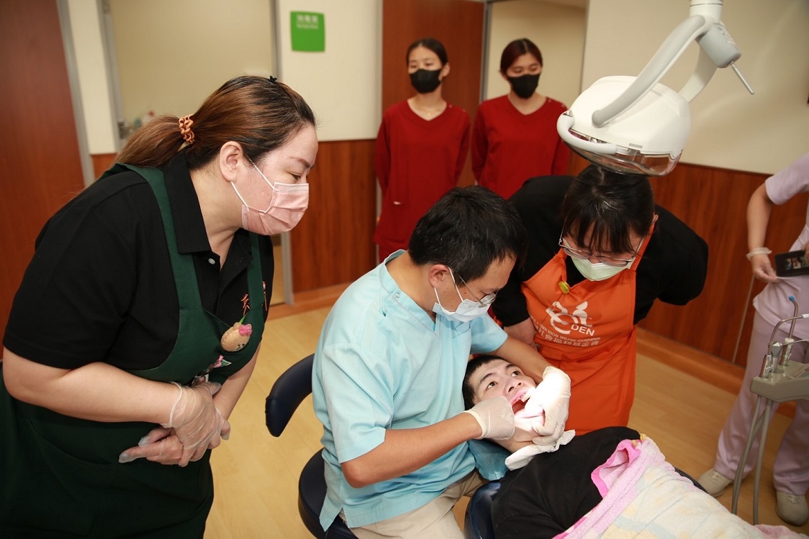 關心身障者牙齒健康 燕巢家園建置牙科診療中心