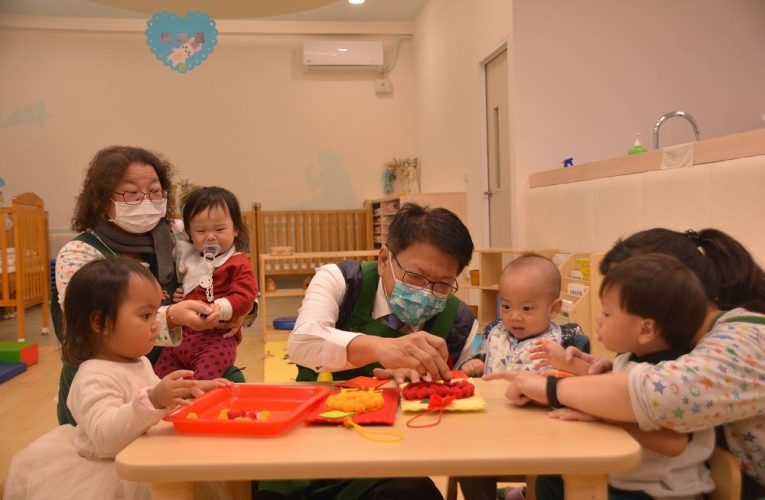 屏東縣公共化幼兒園先行調降師生比至1:12    提升幼兒照護品質