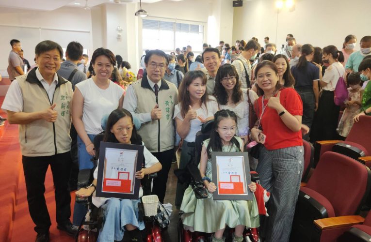 臺南市2023總統教育獎頒獎典禮昨登場 表揚16位初審獲獎學生