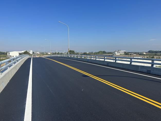 重溪橋改建主線年前通車 柳營東山民眾用路安全再升級