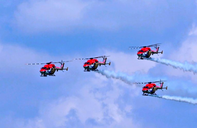印度孔雀（Sarang）特技小組–2024新加坡航空展